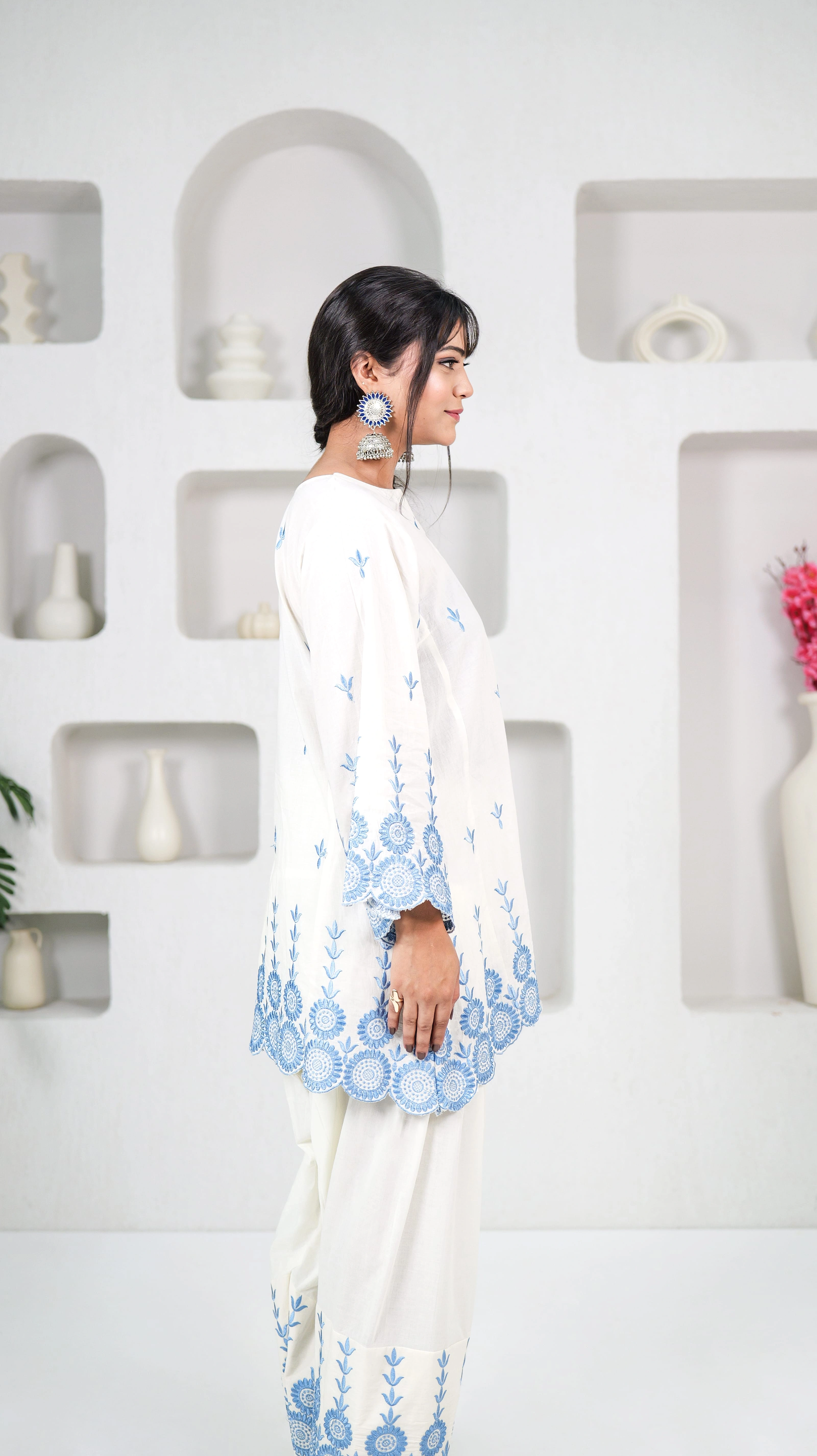 NEERA KURTA SET